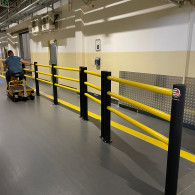 Flexibiln protinrazov zbrany